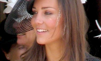 Kate Middleton megszegte a szabályt Kate körme