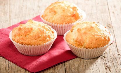 A karantén idején készíts kókuszos-banános muffin Bögrés Kókuszos-banános muffin recept