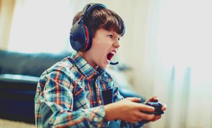 Mennyit videojátékozhat egy gyerek?