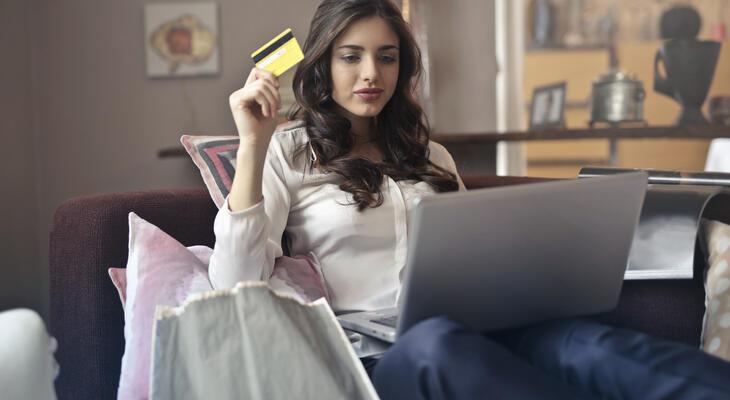 Az online vásárlók fele nő Az online vásárlók fele nő