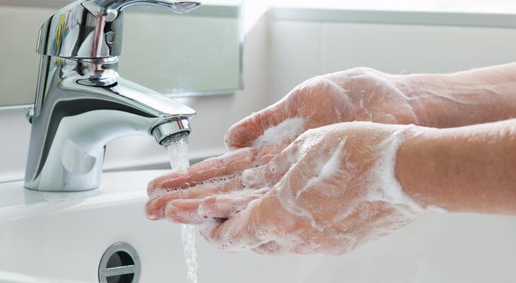 Ezek a megfelelő kézmosás lépései A helyes kézmosás folyamata