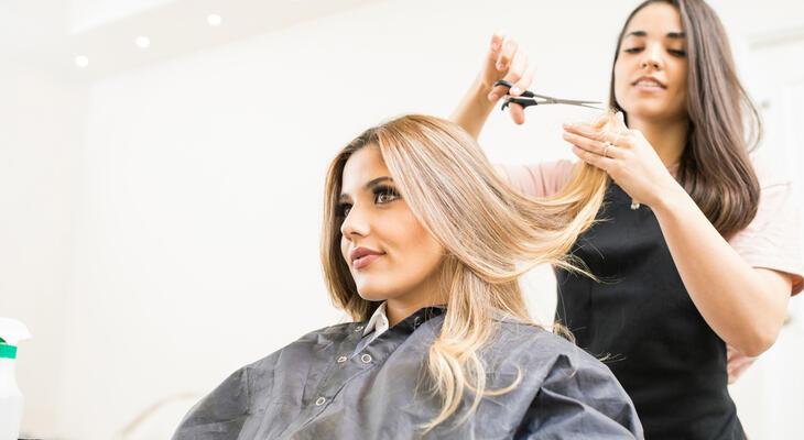 Ezek a legdivatosabb hajszínek 2020 őszén Hajszínek - 2020 ősz
