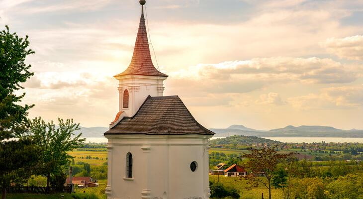 Kihagyhatatlan Balaton-felvidéki látnivalók Kihagyhatatlan Balaton-felvidéki látnivalók tavaszra