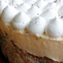 Mákos guba torta madártej krémmel Mákos guba torta madártej krémmel