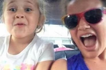 Nem csoda, hogy rövid idő alatt hatalmas népszerűségre tett szert Aubrey Marceaux és kislánya, Teigan videója, melyet az anyuka facebook profiljára is feltöltött.