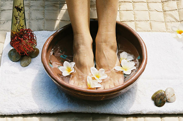 Helyreállítja a szervezetet ez a megoldás, áztasd a lábad te is!