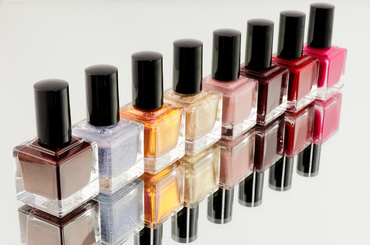 7 egyszerű, de stílusos köröm, amelyet te is könnyen elkészíthetsz otthon!