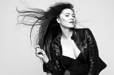 9 egyszerű és mutatós frizura lépésről lépésre 