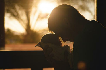 Egy újdonsült apuka feladatai a családban Egy újdonsült apuka feladatai a családban