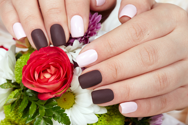 Bemutatjuk a legszebb matt körmöket, amiket neked is ki kell próbálnod! 