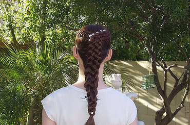 Öt tincses fonás lépésről- lépésre Öt tincses fonás lépésről- lépésre