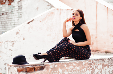 Így viseld a trapéznadrágot! 