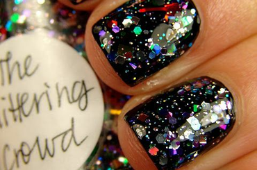 Mutatunk néhány szuper szilveszteri körmöt! 