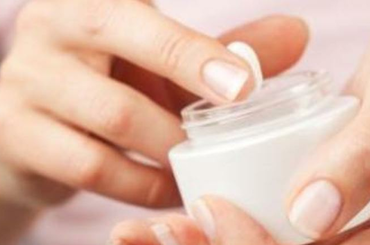 Nem is tudtad, de a kozmetikumok tele vannak állati eredetű összetevőkkel!