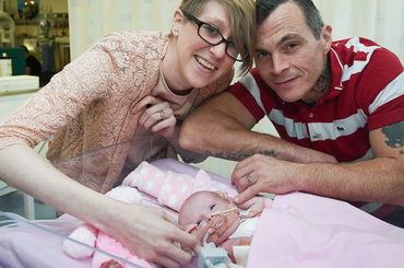 Sikertörténet az ectopia cordis fejlődési rendellenességel született kislány élete!