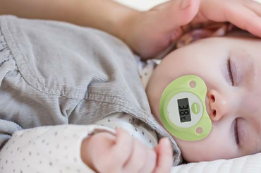 Így működik a láz és a lázmérés babáknál!