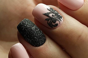 Különleges és gyönyörű minták rövid körmökre 