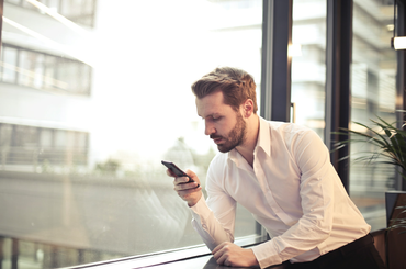 Jelek, hogy valaki más tetszik neki Innen tuhatod, hogy a férfi megcsal