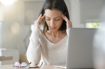 Honnan tudhatod, hogy túl nagy rajtad a nyomás? Jelek, hogy túl stresszes vagy