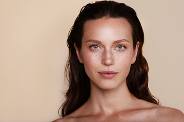 5 bőrápolási trükk, hogy ne tűnj fáradtnak