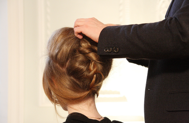 9 egyszerű frizura lépésről lépésre