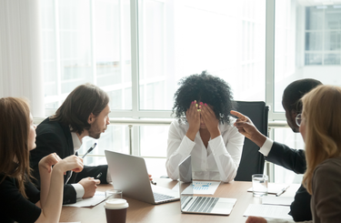 Így reagálj a sértő megjegyzésekre