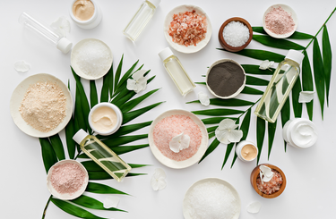 Készíts otthon arclemosót, arcpakolást, arckrémet, és arcradírt!