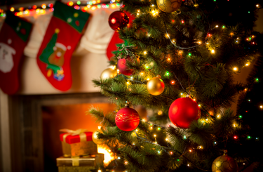 Karácsonyfa díszítés profin