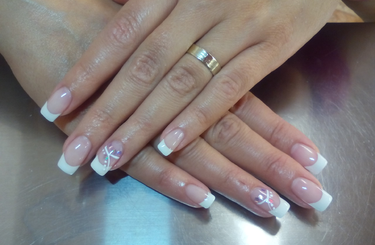 Megmutatjuk, hogy távolítsd el otthon a gél lakkot!