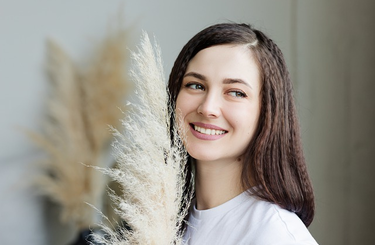 Ragyogó, fehér mosoly