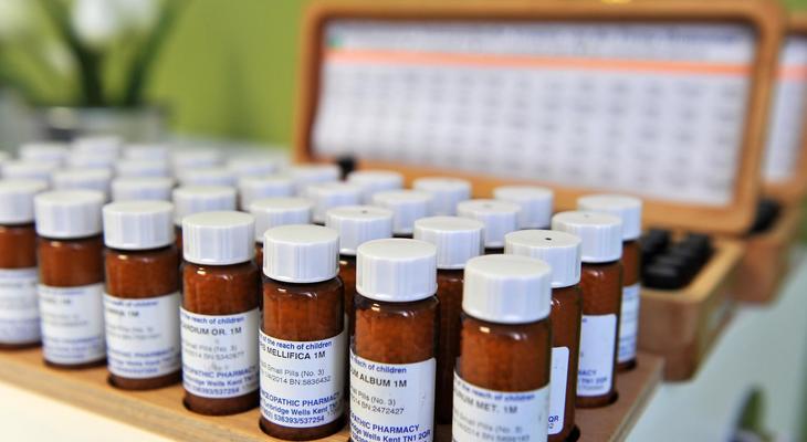 Így lehet száműzni a kellemetlen terhességi tüneteket.a homeopátiával A homeopátia választás kérdése: dönts önmagad mellett!